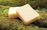 ALL-NATURAL SHAMPOO-BAR